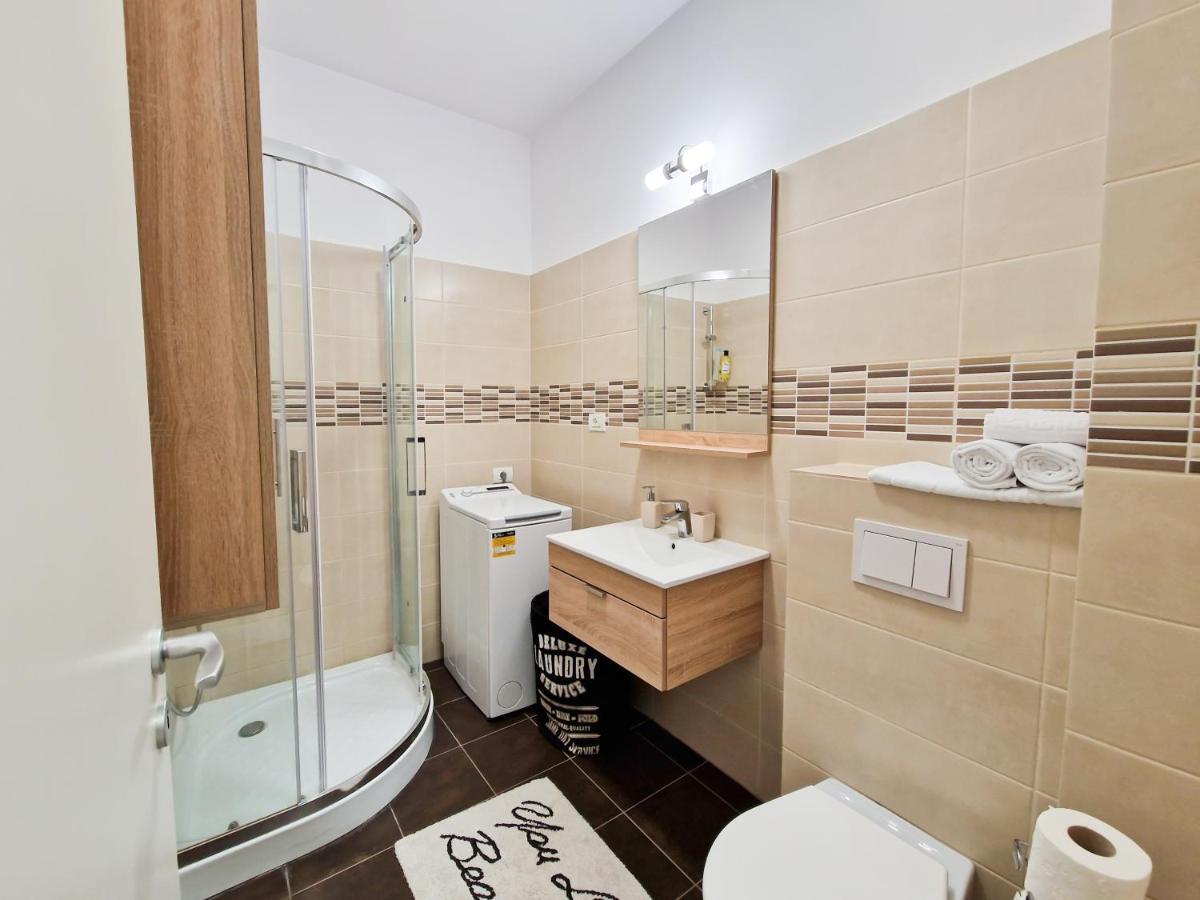 Mirvana Apartments Allure Studio Timişoara Buitenkant foto